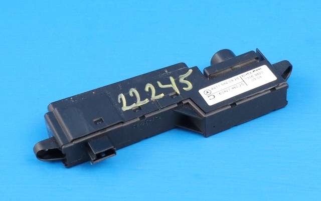 Instrument diverse til Mercedes E-Klasse 2002-2006 (Fase 1) (W211) (W211) (MERCEDES|A 211 542 04 26|)