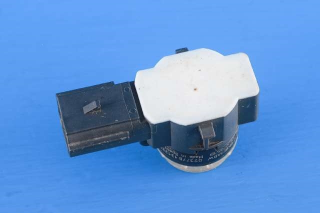 Parkeringssensor bak til Ford Fiesta 2013-2017 (Type VI, Fase 2) (FORD|CV1T-15K859-ABW|)