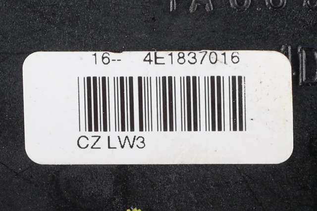 Låsekasse høyre foran til Audi A8 2003-2010 (Type II)  (VAG|4E1 837 016|)