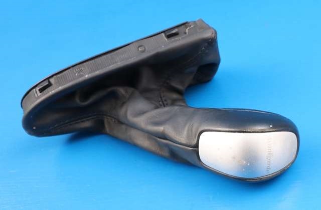Dashbord diverse til Mercedes E-Klasse 2002-2006 (Fase 1) (W211) (W211) (MERCEDES|A 211 267 12 10|)