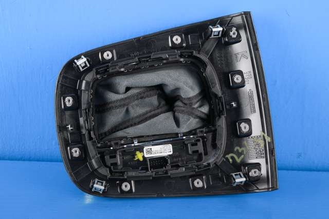 Dashbord diverse til Audi Q3 2015-2018 (Type I, Fase 2)