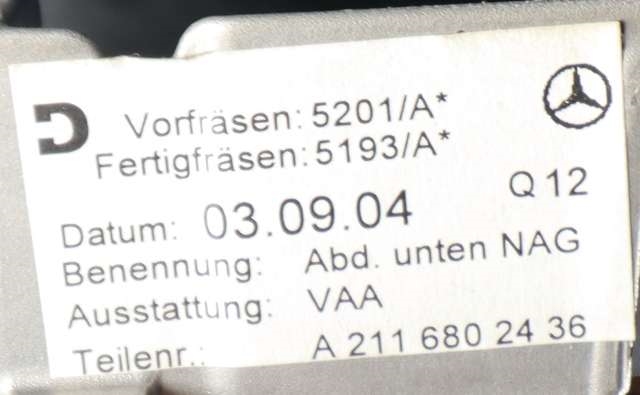 Dashbord diverse til Mercedes E-Klasse 2002-2006 (Fase 1) (W211) (W211) (MERCEDES|A 211 680 24 36|)