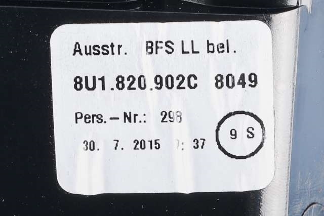 Dashbord friskluftdyse høyre til Audi Q3 2015-2018 (Type I, Fase 2)  (VAG|8U1 820 902 C|)
