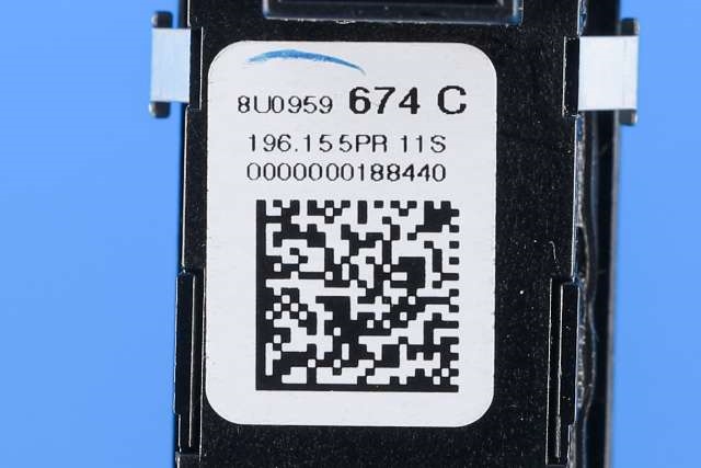 Bryter diverse til Audi Q3 2015-2018 (Type I, Fase 2)  (VAG|8U0 959 674 C|)