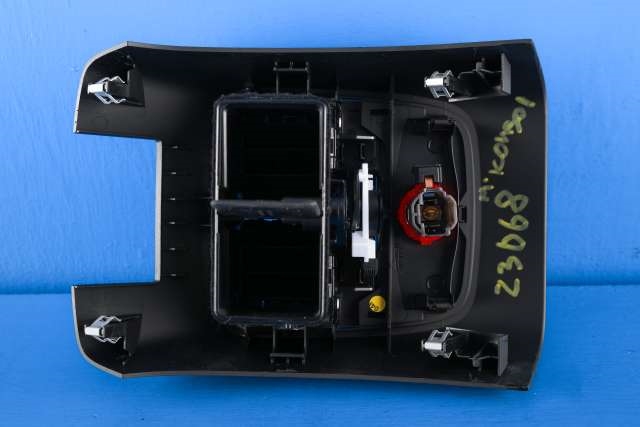 Dashbord friskluftdyse til Audi A3 2012-2016 (Type III, Fase 1)  (VAG|8V0 819 203|)