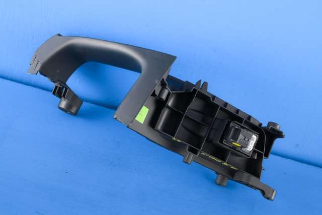 Bryter ruteheis til Audi A3 2012-2016 (Type III, Fase 1)  (VAG|8V0 959 855 A|)