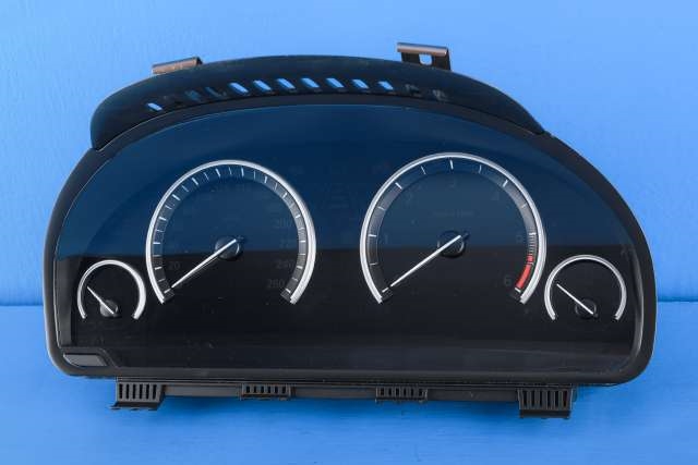 Instrumentpanel til BMW 5-Serie, 2010-2017 (F10/F11) (F10/F11) (BMW|9 328 816)