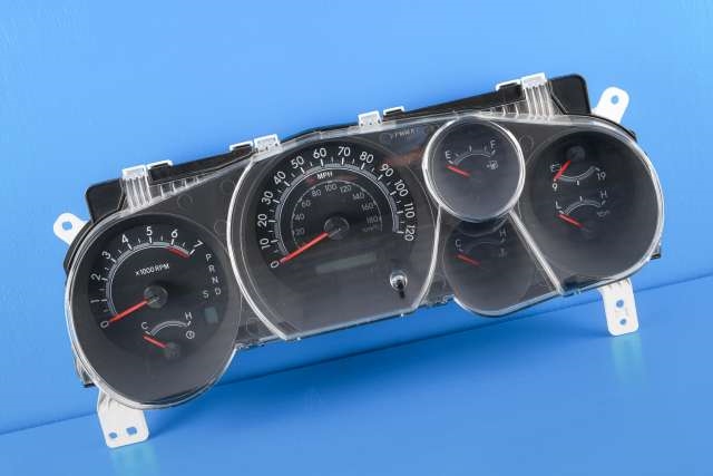 Instrumentpanel til Toyota Tundra, 2006-2016 (TOYOTA|83800-0CA90)