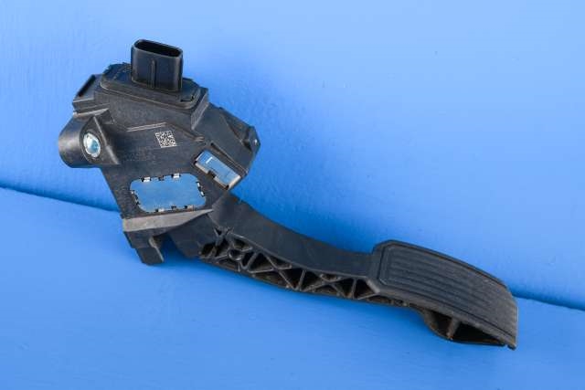 Pedal gass til Toyota Tundra, 2006-2016 (TOYOTA|78110-0C011)