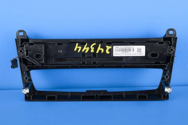 Bilstereo betjeningspanel til BMW 1-Serie 2015-2019 (Fase 2) (F20/F21) (F20/F21) (BMW|61.31-9 363 498|)