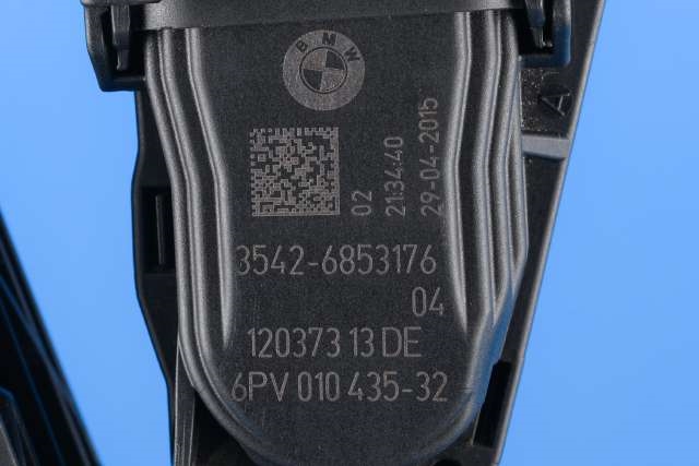 Pedal gass til BMW 1-Serie 2015-2019 (Fase 2) (F20/F21) (F20/F21) (HELLA|6PV 010 435-32|6 853 176|)