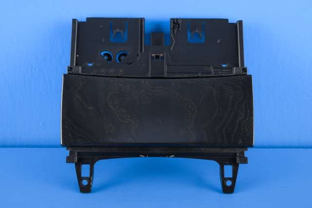 Dashbord askebeger til Mercedes E-Klasse, 2009-2013 (Fase 1) (W212) (W212) (MERCEDES|A 204 680 13 50)