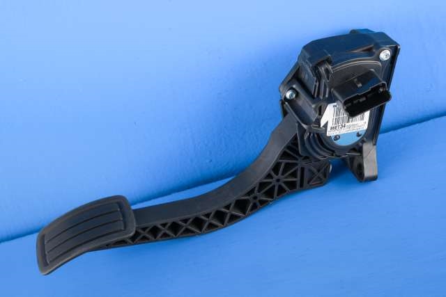 Pedal gass til Peugeot 308, 2013-2021 (Type II)  (BOSCH|0 280 755 273)