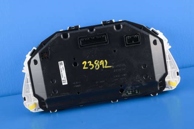 Instrumentpanel til Toyota RAV4 2016-2019 (Type IV, Fase 2)  (TOYOTA|83800-4A230|)