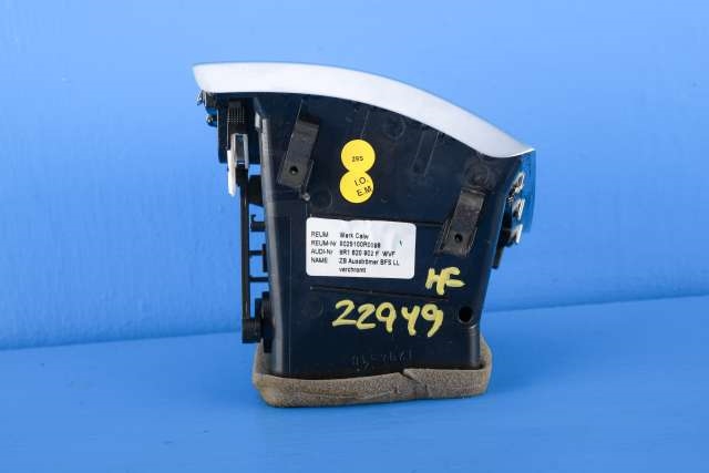Dashbord friskluftdyse høyre til Audi Q5 2008-2012 (Type I, Fase 1) (VAG|8R1 820 902 F|)