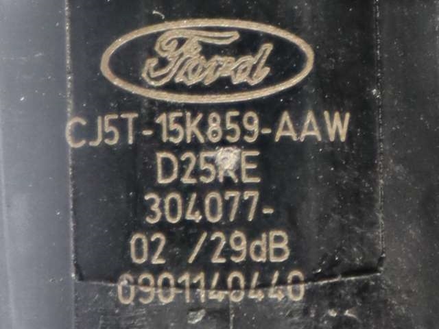 Parkeringssensor foran til Ford Focus 2011-2014 (Type III, Fase 1)  (FORD|CJ5T-15K859-AAW|)