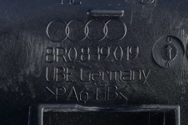 Dørhåndtak inv høyre bak til Audi Q5 2008-2012 (Type I, Fase 1)  (VAG|8R0 839 019 O|)