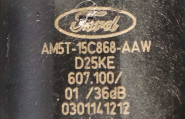 Parkeringssensor foran til Ford Focus 2011-2014 (Type III, Fase 1)  (FORD|AM5T-15C868-AAW|)