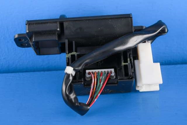 Bryter elektrisk håndbrekk/parkbrems til Subaru Outback 2009-2014 (Type IV)  