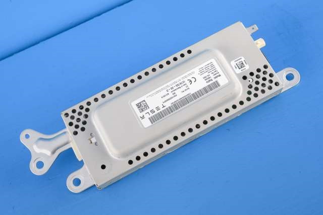 Bilstereo diverse til Tesla Model 3 2018-2023 (Fase 1) (TESLA|1079755-00-D|)