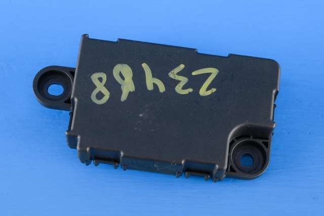 Antenne forsterker til Tesla Model 3 2018-2023 (Fase 1)  (TESLA|1447430-00-B|)