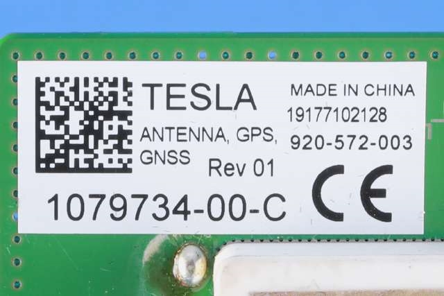 Antenne navigasjon til Tesla Model 3 2018-2023 (Fase 1)  (TESLA|1079734-00-C|)