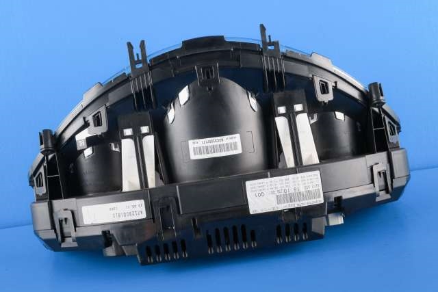 Instrumentpanel til Mercedes E-Klasse 2009-2013 (Fase 1) (W212) (W212) (MERCEDES|A 212 900 18 10|)