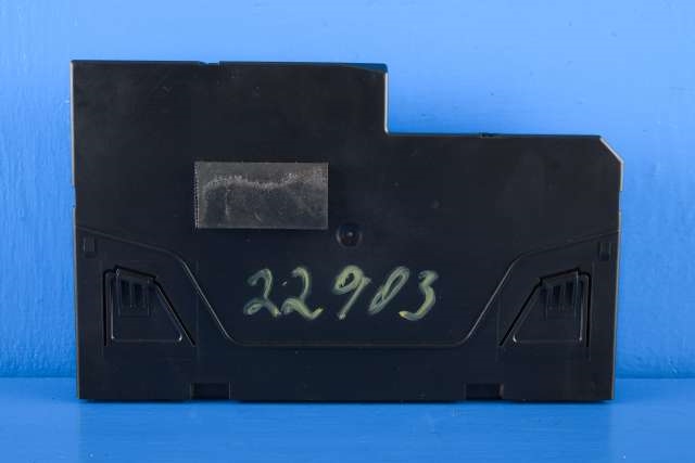 Styreenhet (SAM - Signal Acquisition Module) til Mercedes E-Klasse 2009-2013 (Fase 1) (W212) (W212) (HELLA|5DK 009 620-38|212 900 52 01|)