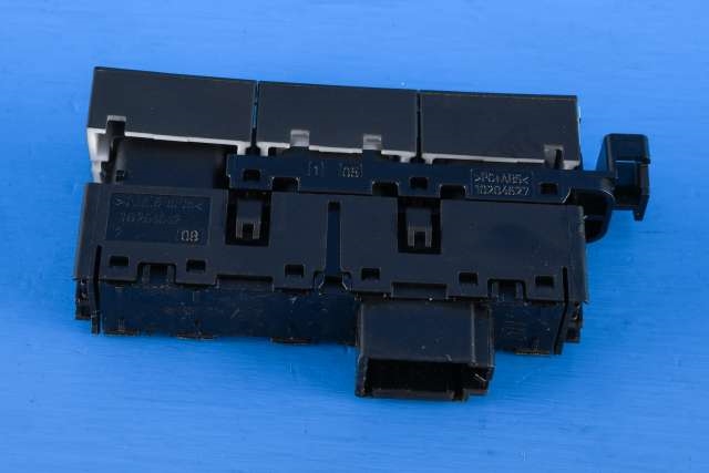Bryter diverse til VW Golf VII 2012-2017 (Fase 1)  (VAG|5G1 927 238 F|)