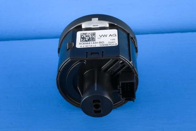 Bryter lys til VW Golf VII 2012-2017 (Fase 1)  (VAG|5G0 941 431 BD|)