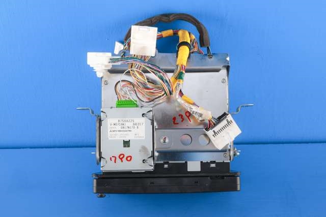 Bilstereo navigasjon til Mitsubishi Outlander 2010-2012 (Type II, Fase 2)  (MITSUBISHI|8750A239|)