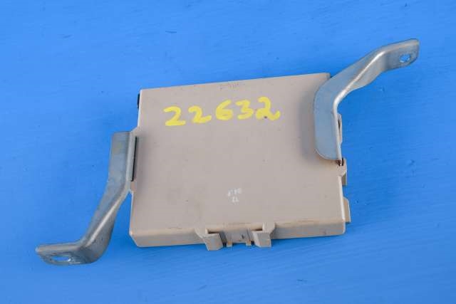 Styreenhet nøkkelfri/keyless til Toyota Avensis 2009-2015 (Type III, Fase 1) (TOYOTA|89990-05033|)
