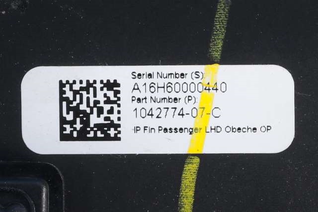 Dashbord friskluftdyse midtkonsoll til Tesla Model X 2016-->> (TESLA|1042774-07-C|)