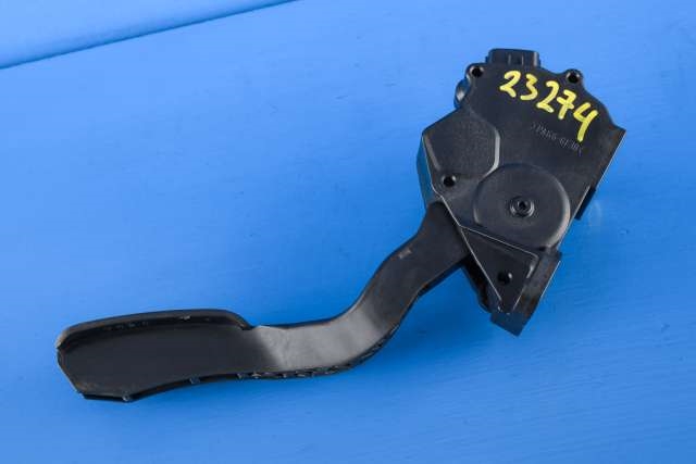 Pedal gass til Toyota Urban Cruiser 2009-2014  (DENSO|198800-7021|78110-52020|)