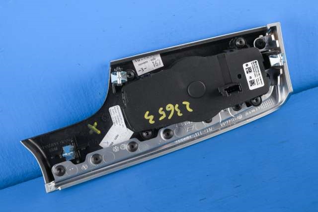 Bryter lys til BMW 5-Serie 2010-2017 (F10/F11) (F10/F11) (BMW|9 192 744|)