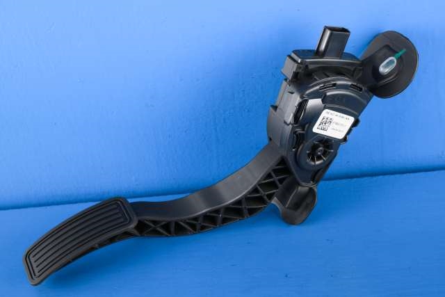 Pedal gass til Tesla Model S, 2013-2016 (Fase 1)  (HELLA|6PV 933 370-17)