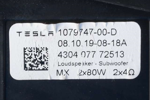 Bilstereo sub-woofer til Tesla Model 3 2018-2023 (Fase 1)  (TESLA|1079747-00-D|)