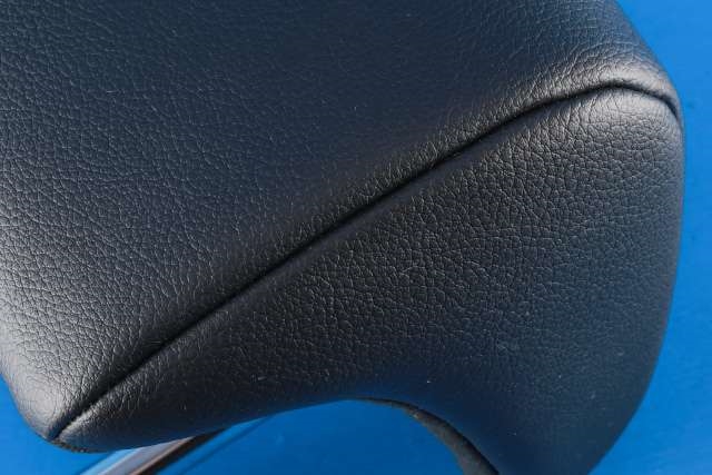 Nakkestøtte bak ytre til Toyota Camry 2019-->>  