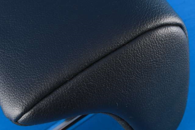 Nakkestøtte bak ytre til Toyota Camry 2019-->>