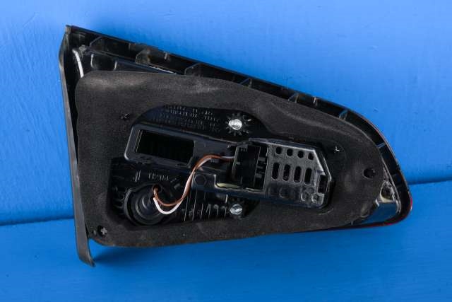 Baklykt høyre indre til VW Golf VII 2012-2017 (Fase 1) (VAG|5G0 945 308 F|)
