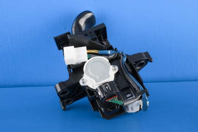 Girstang/girvelger automat til Toyota Auris 2015-2019 (Type II, Fase 2)  