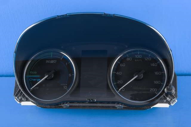 Instrumentpanel til Mitsubishi Outlander, 2015-->> (Type III, Fase 2)  (MITSUBISHI|8100C839)
