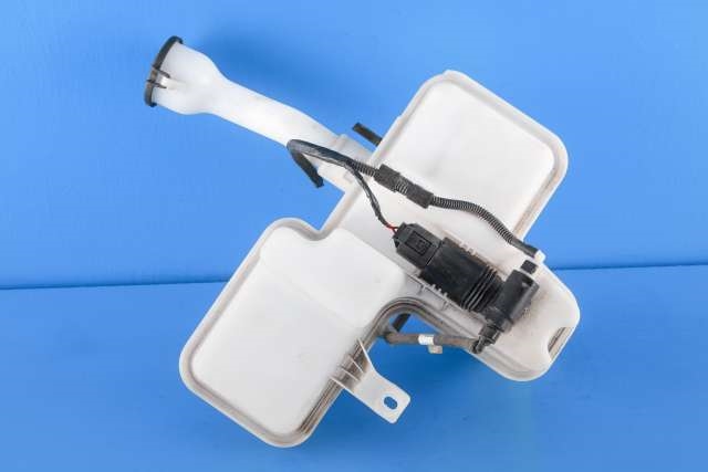 Spylertank foran til BMW i3, 2013-2022  (BMW|61.66-7 304 020)