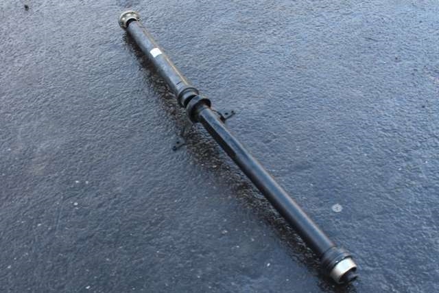 Mellomaksel til Audi A4 2007-2014 (Type IV) (B8) (B8) (VAG|8K0 521 101 L|)