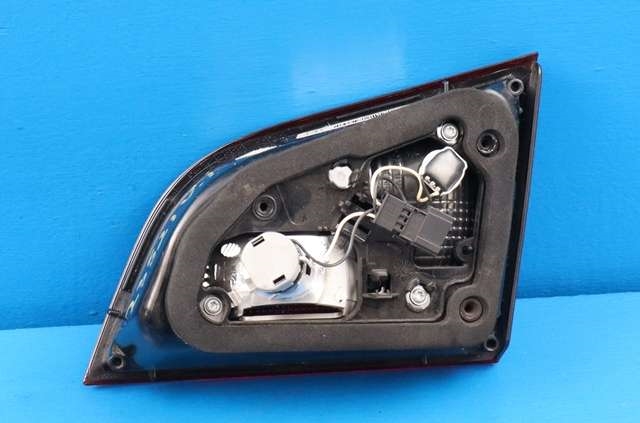 Baklykt venstre indre til Opel Astra J 2010-2015 (GM|13 314 054|)