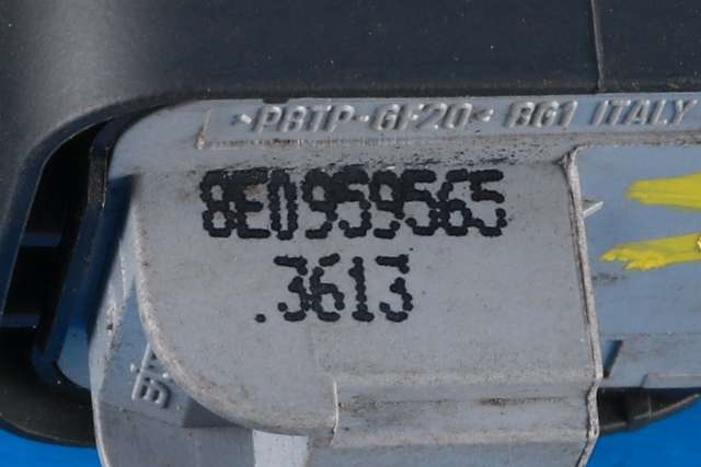 Bryter ruteheis førerdørspanel til Audi A1 2010-2014 (Type I, Fase 1) (VAG|8X0 959 851|)