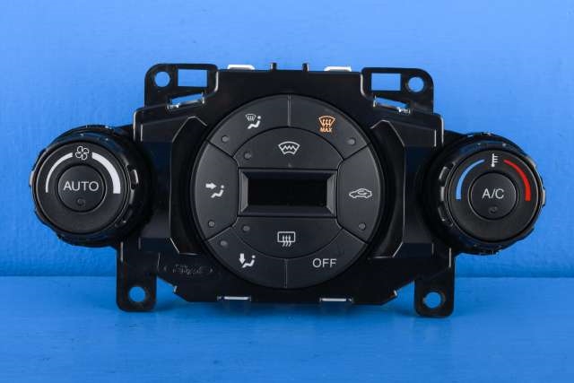 Varmeapparat betjening til Ford Fiesta 2013-2017 (Type VI, Fase 2) (FORD|C1BT-18C612-BD|)