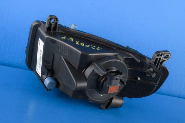 Tåkelykt venstre foran til Audi A4 2007-2014 (Type IV) (B8) (B8) (HELLA|1NE 010 832-05|8K0 941 699 B|)