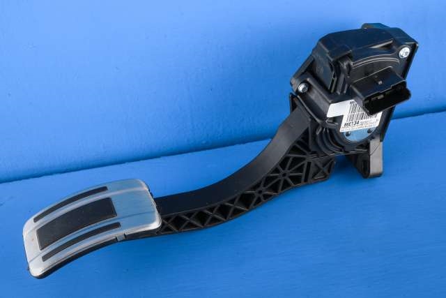Pedal gass til Peugeot 3008, 2016-->> (Type II)  (BOSCH|0 280 755 273)