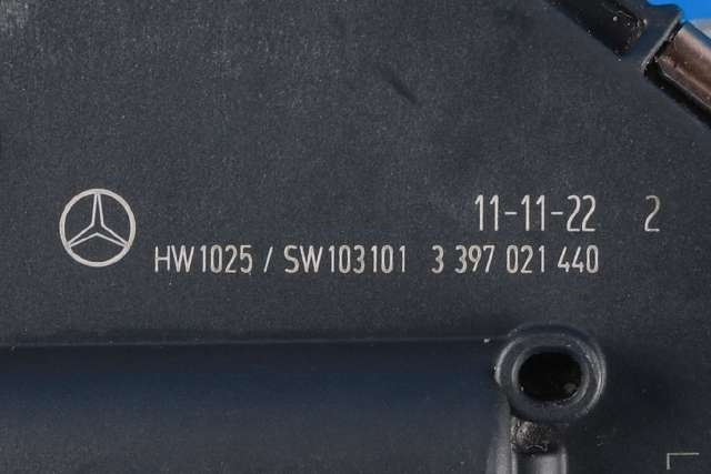 Viskermotor frontrute komplett m/overføring til Mercedes C-Klasse 2011-2014 (Fase 2) (W204) (W204) (MERCEDES|A 204 820 10 40|)